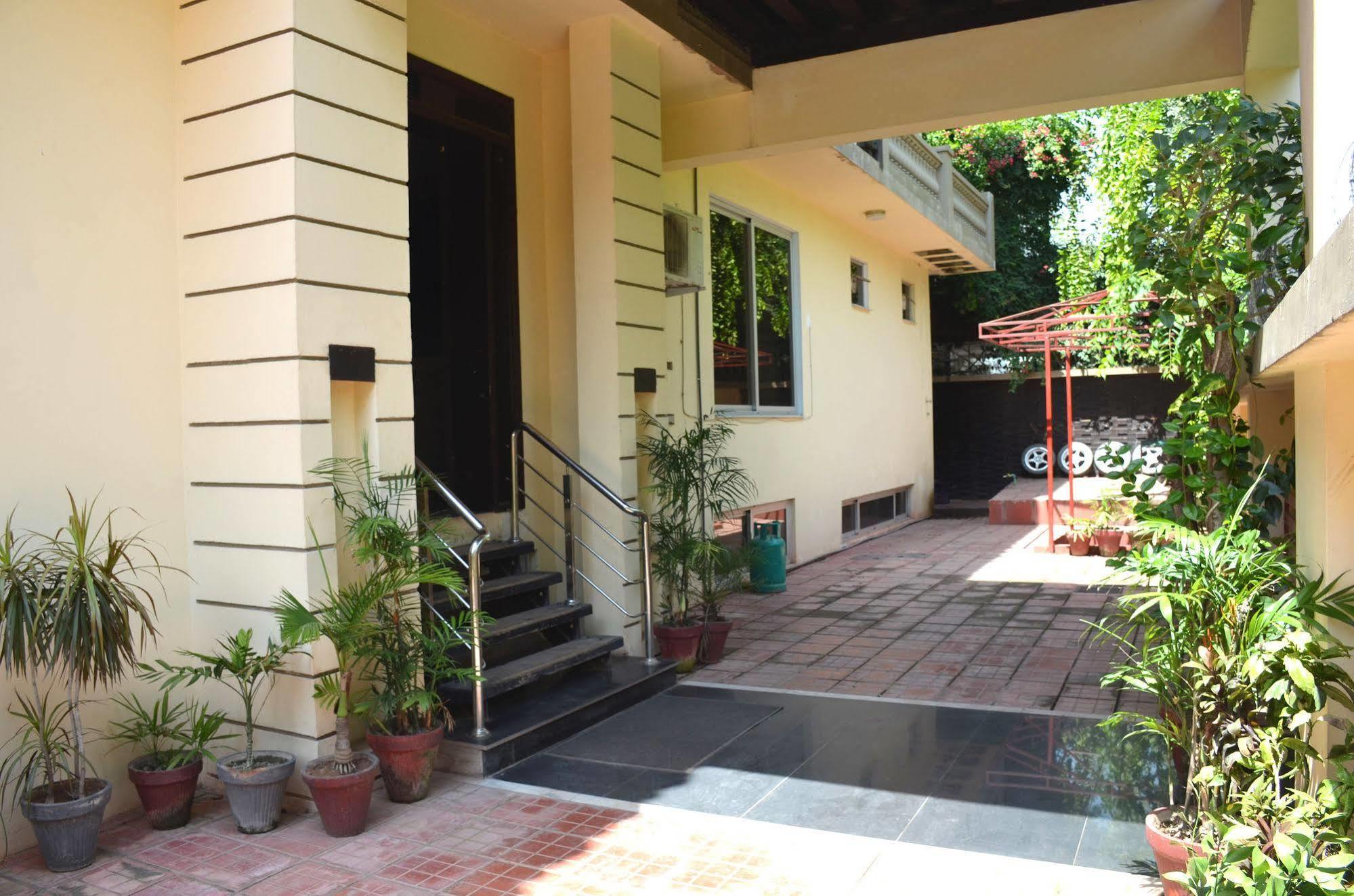 Gofas Lodge Islamabad Exterior foto